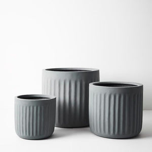 Pleat Round Pot Grey